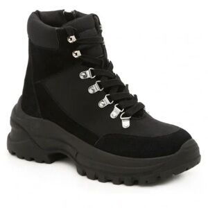 Steve Madden Black Chunky Lug Sole Winter Boot